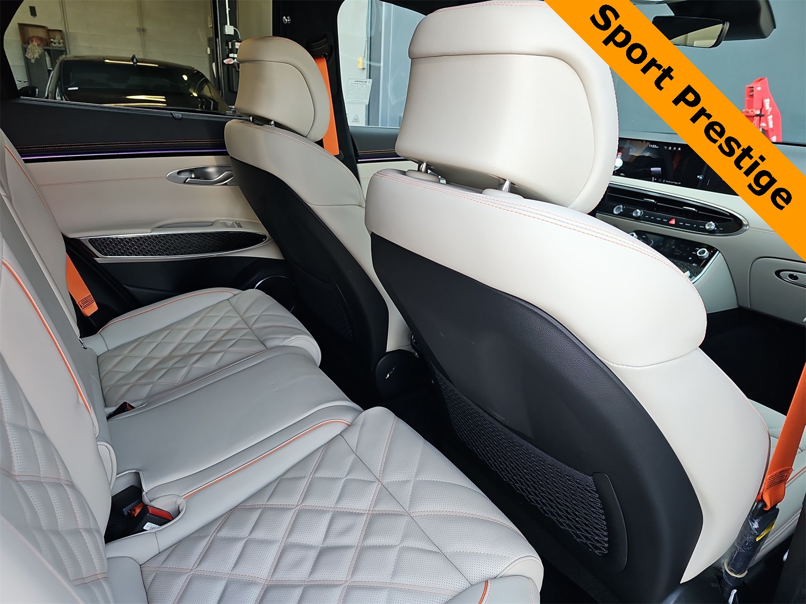 Thumbnail: 2026 Genesis GV70 - 16