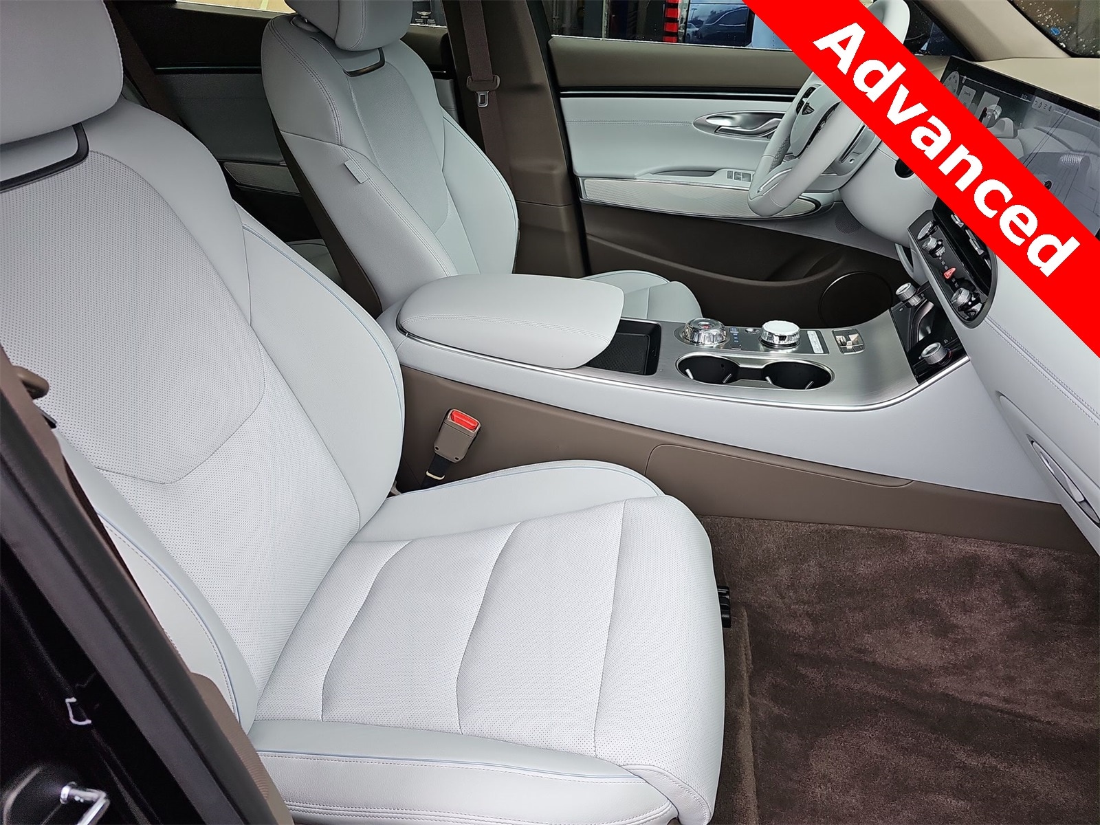 Thumbnail: 2026 Genesis GV70 - 18