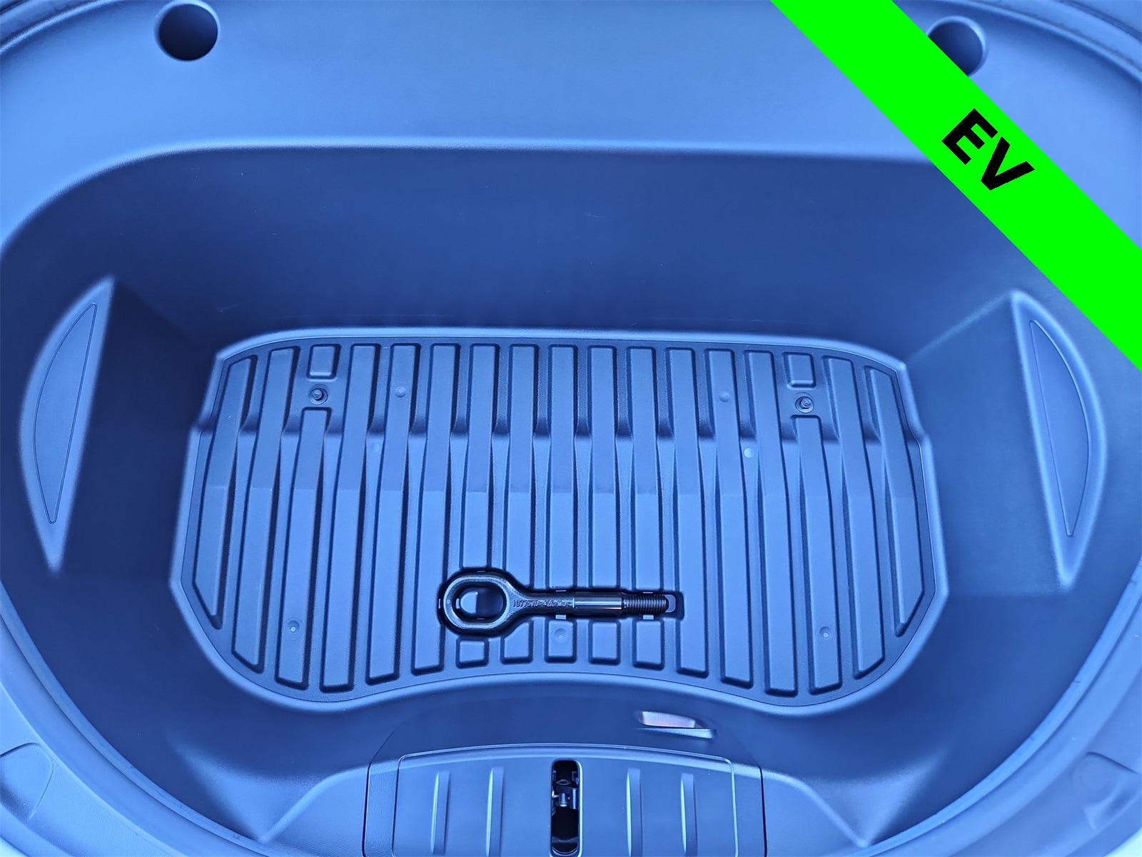 Thumbnail: 2023 Tesla Model 3 - 12