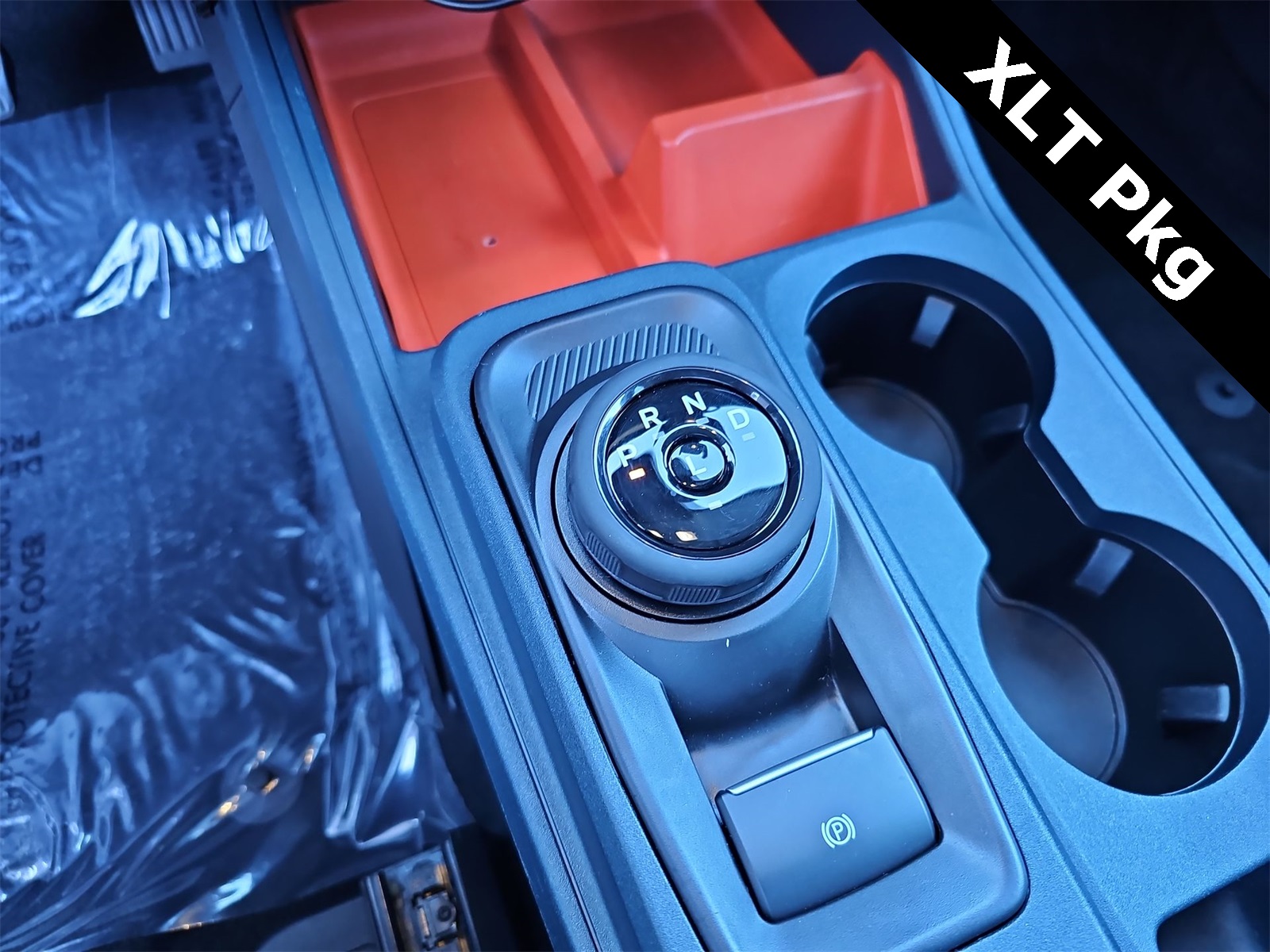 Thumbnail: 2022 Ford Maverick - 21