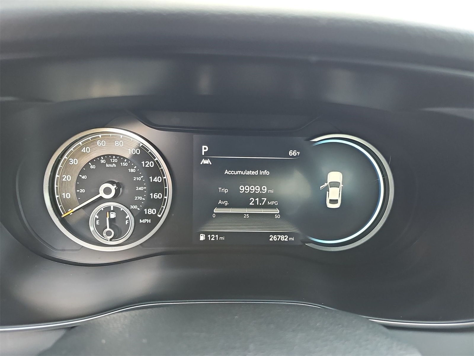 Thumbnail: 2023 Genesis G70 - 22