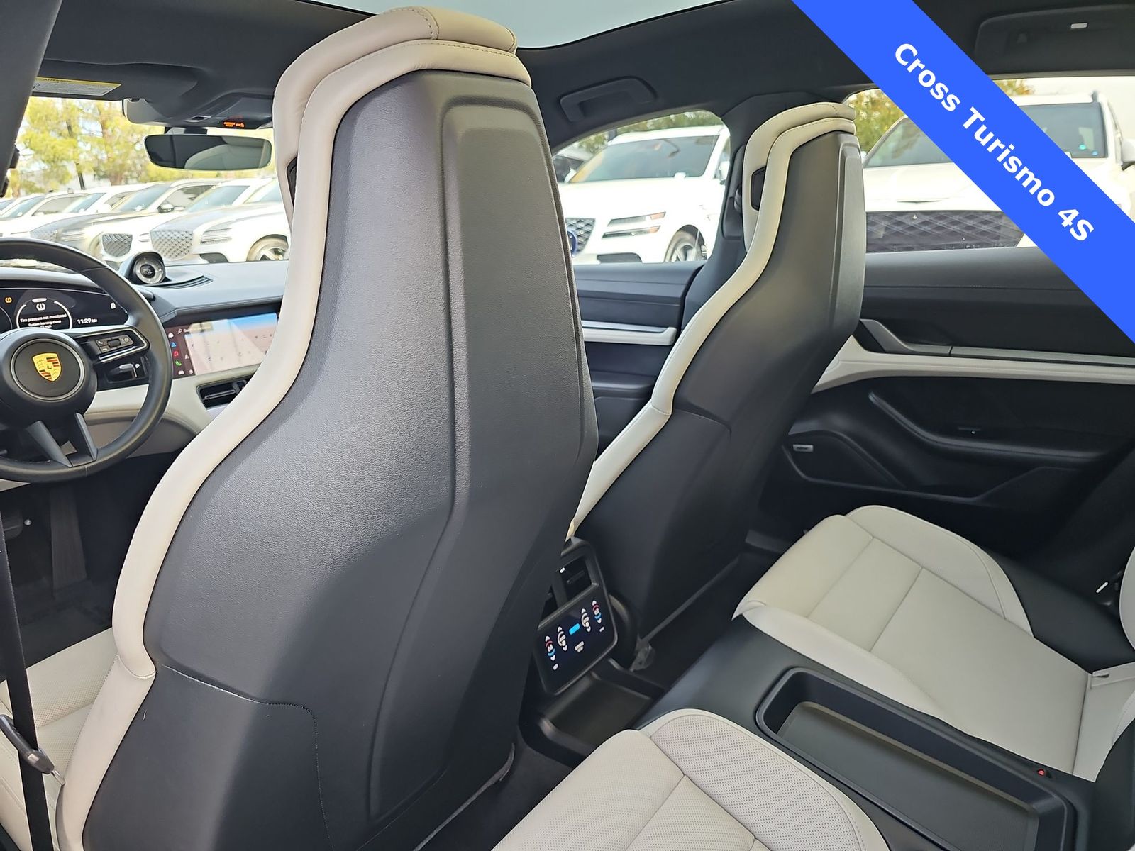 Thumbnail: 2023 Porsche Taycan - 15