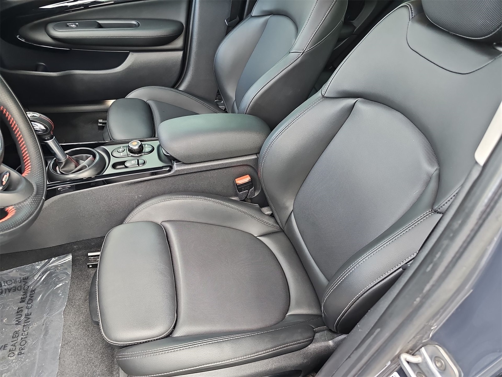 Thumbnail: 2019 MINI Cooper Clubman - 15