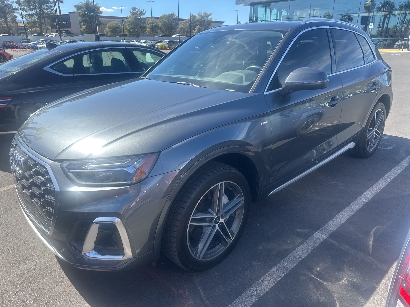 Thumbnail: 2021 Audi Q5 - 2