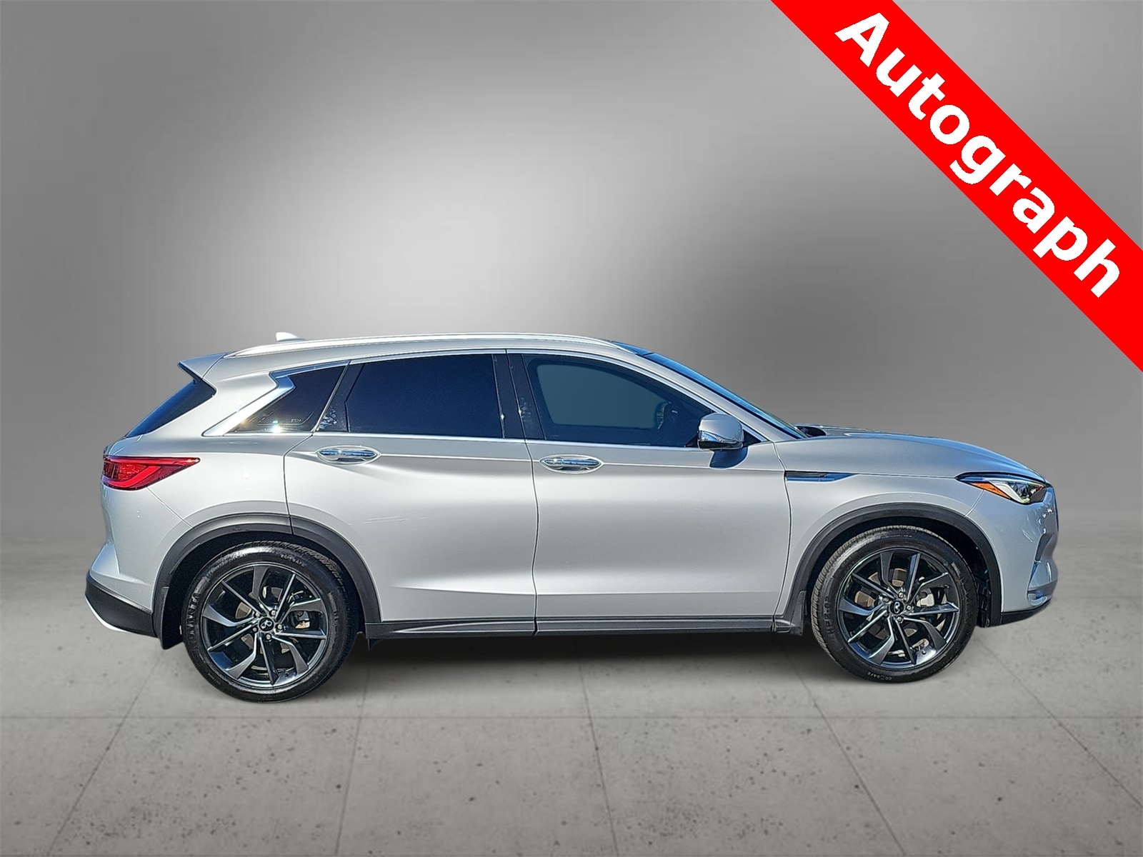 Thumbnail: 2020 INFINITI QX50 - 9