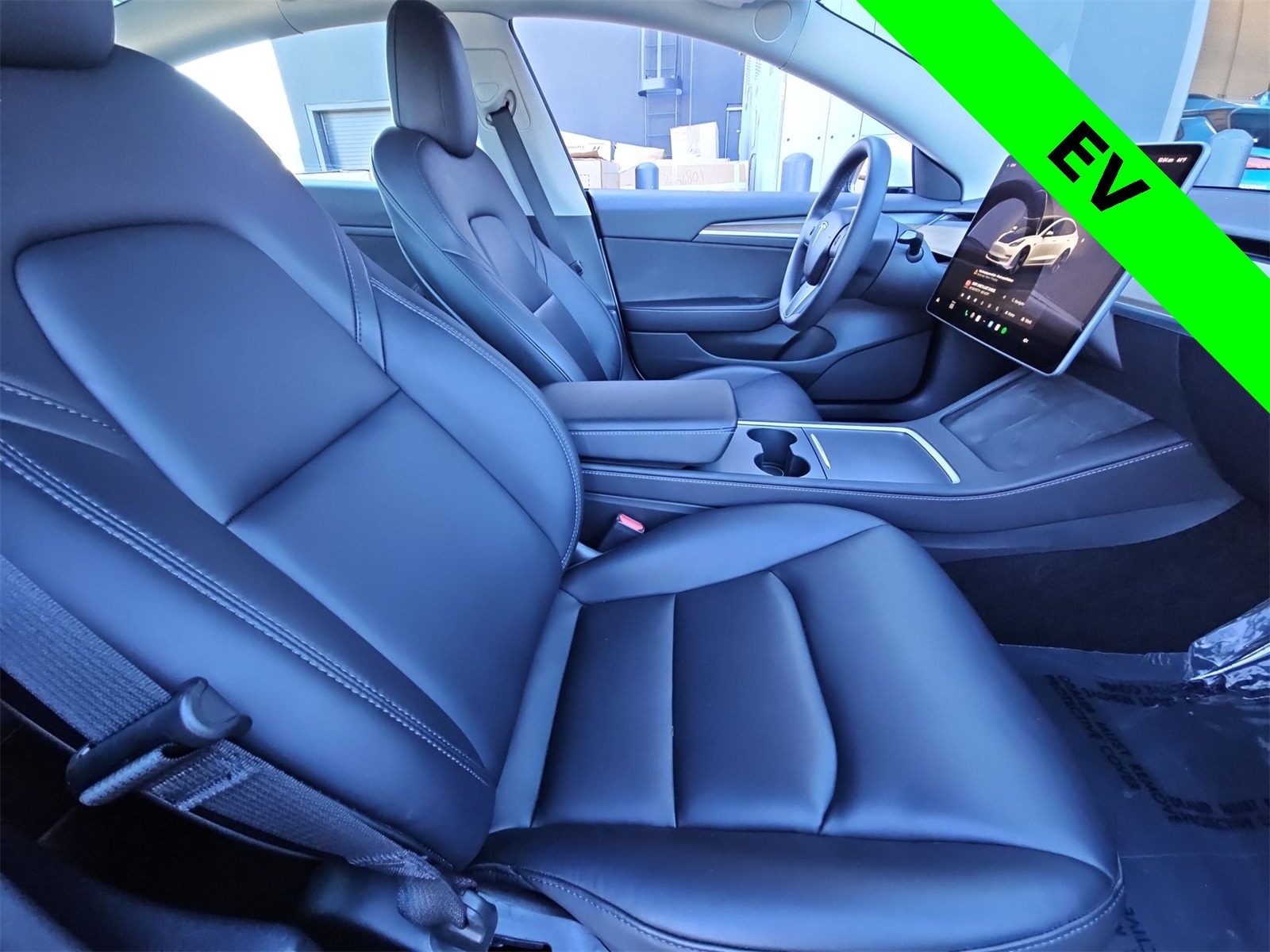 Thumbnail: 2023 Tesla Model 3 - 17