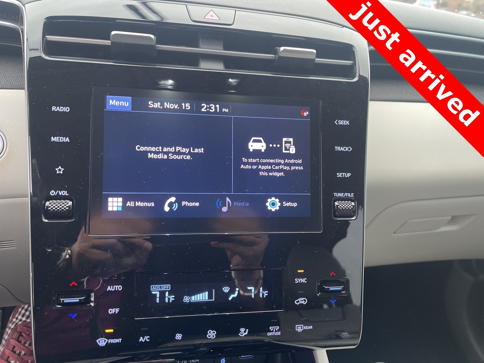 Thumbnail: 2022 Hyundai Tucson - 7