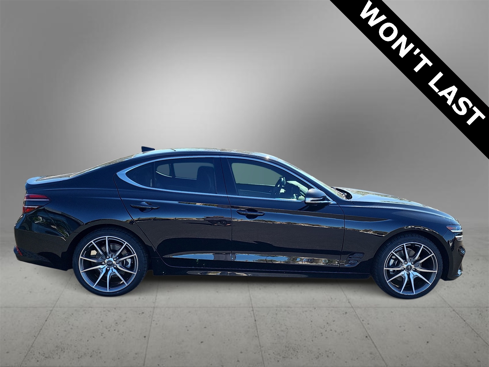 Thumbnail: 2023 Genesis G70 - 9