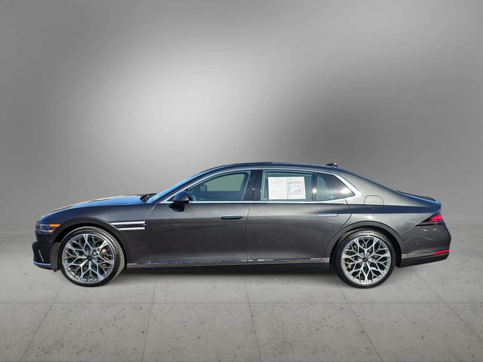 Thumbnail: 2024 Genesis G90 - 6