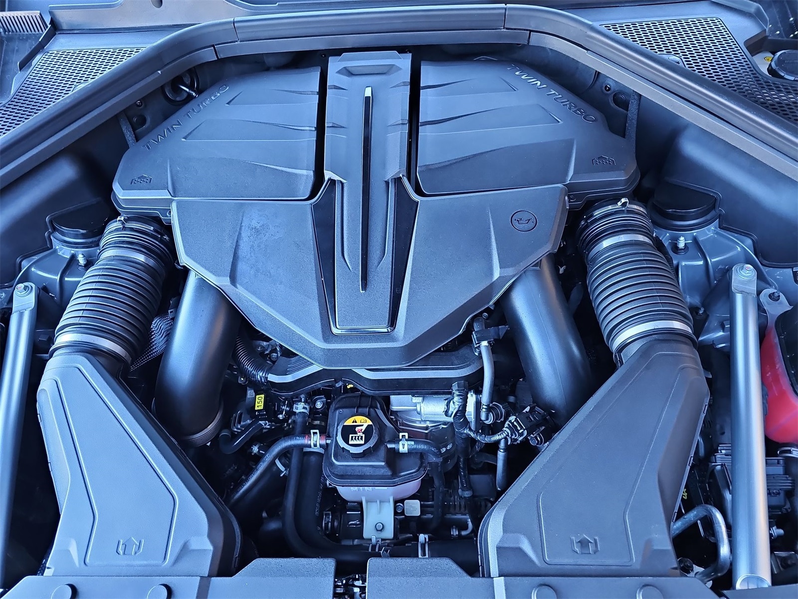 Thumbnail: 2023 Genesis GV80 - 13