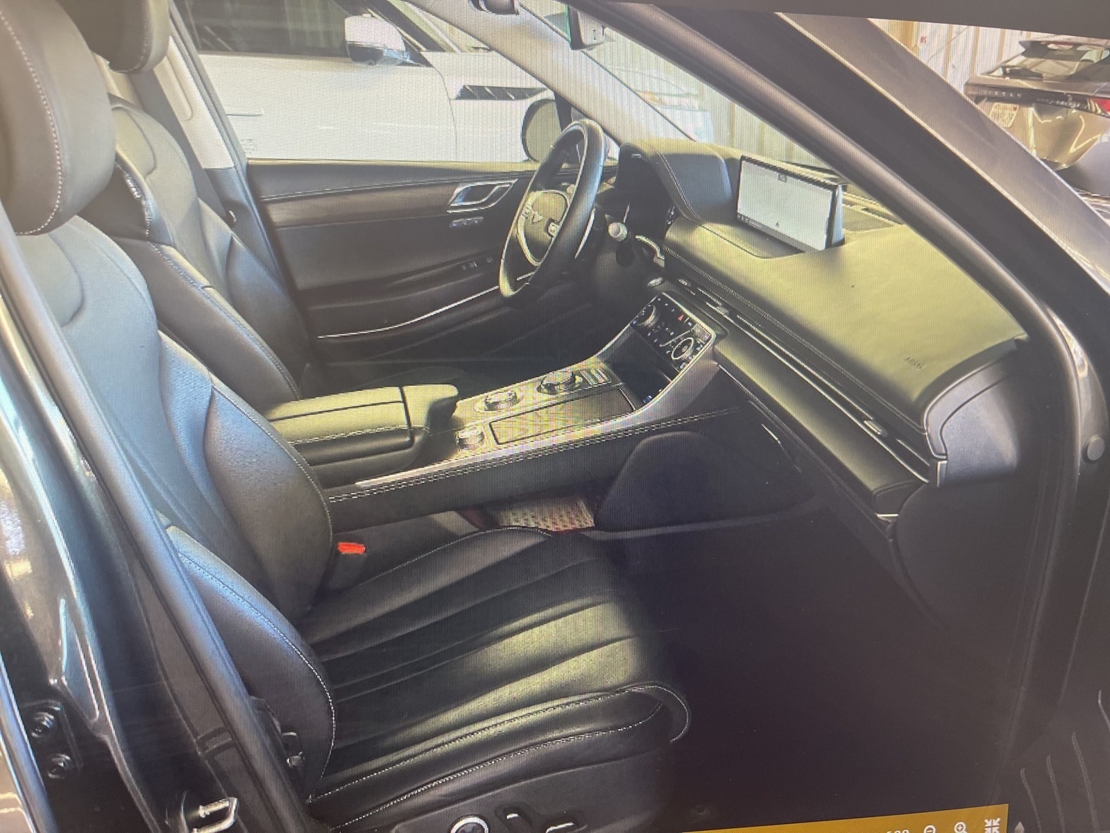 Thumbnail: 2024 Genesis GV80 - 7