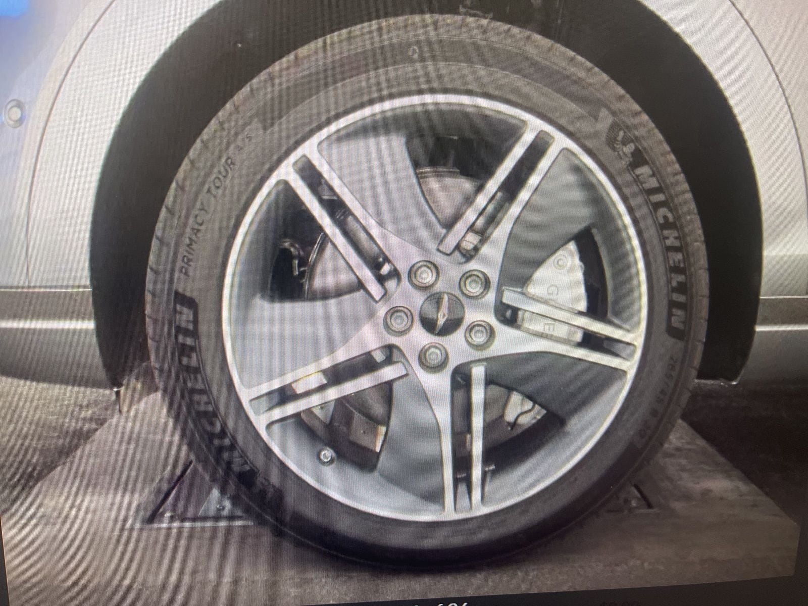 Thumbnail: 2026 Genesis GV70 - 12