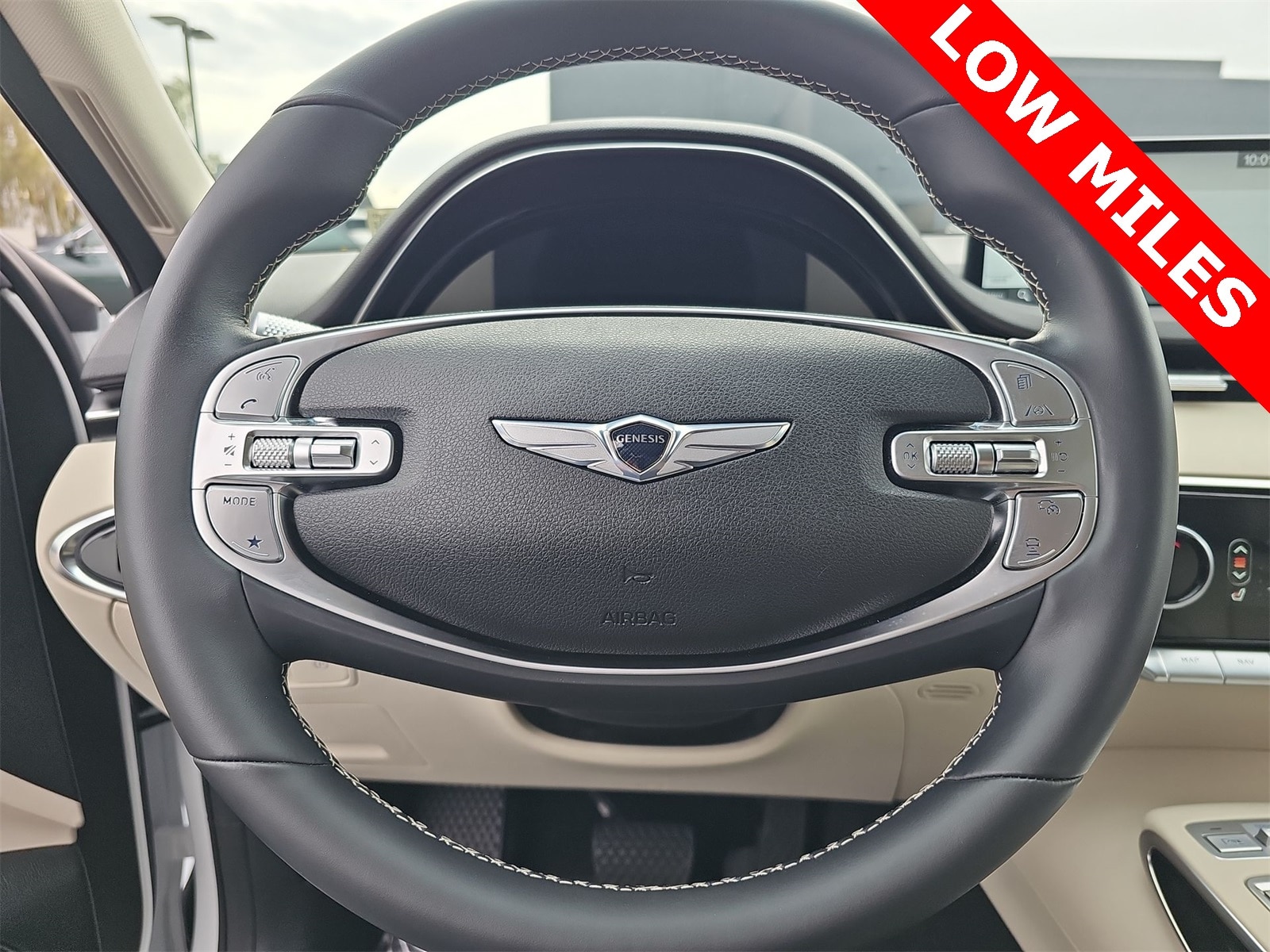 Thumbnail: 2025 Genesis GV70 - 19