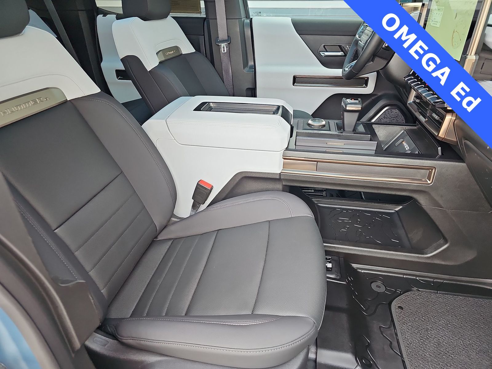 Thumbnail: 2024 GMC Hummer EV - 18