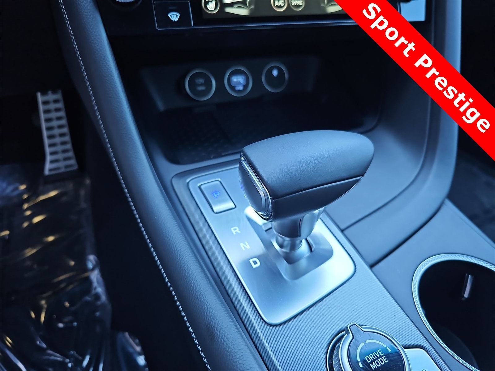 Thumbnail: 2024 Genesis G70 - 21