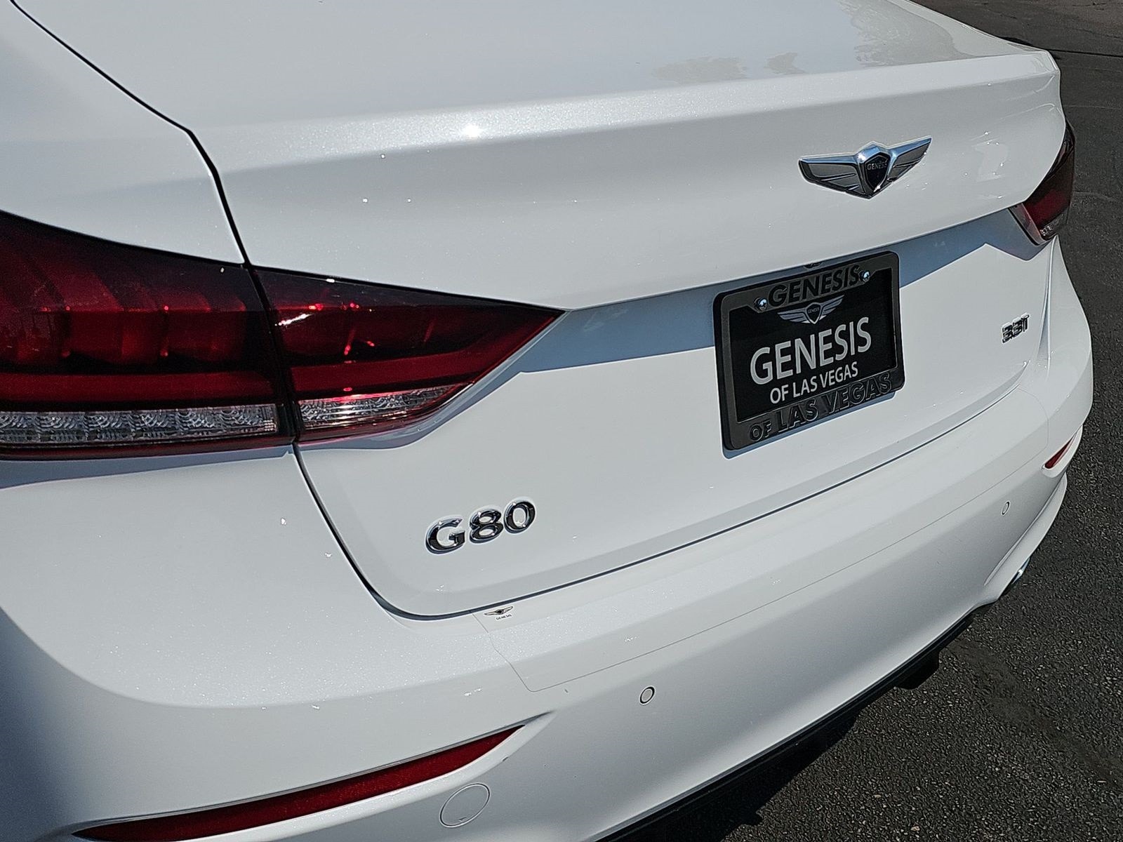 Thumbnail: 2018 Genesis G80 - 12