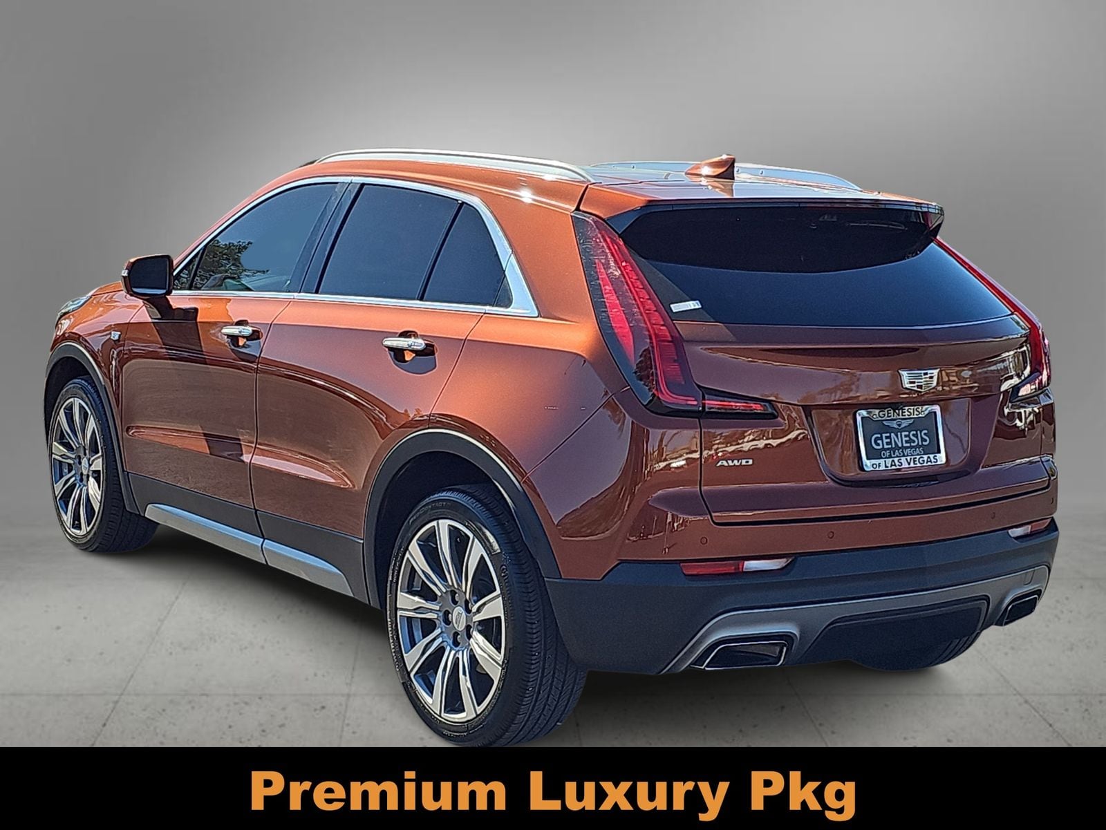 Thumbnail: 2019 Cadillac XT4 - 6