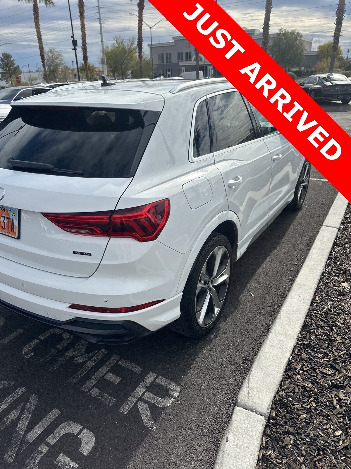 2021 Audi Q3 45 TFSI S line Premium photo 2