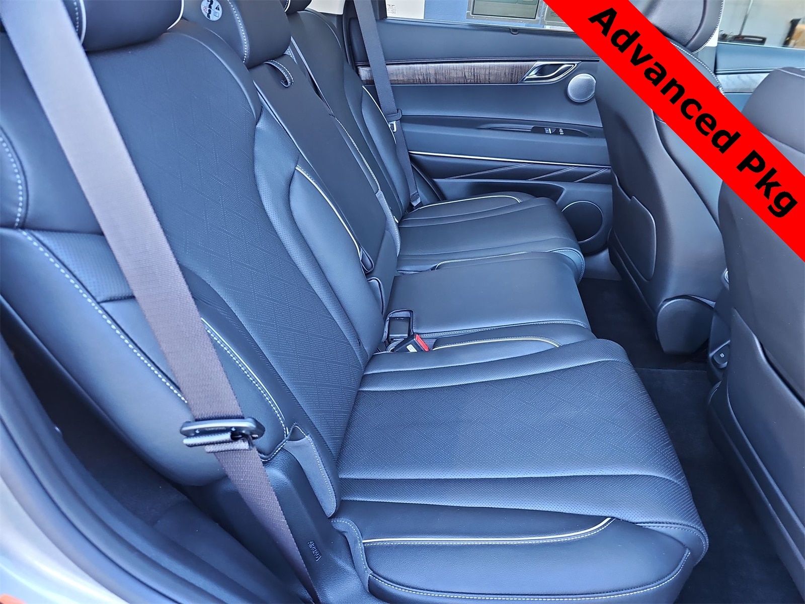 Thumbnail: 2025 Genesis GV80 - 17