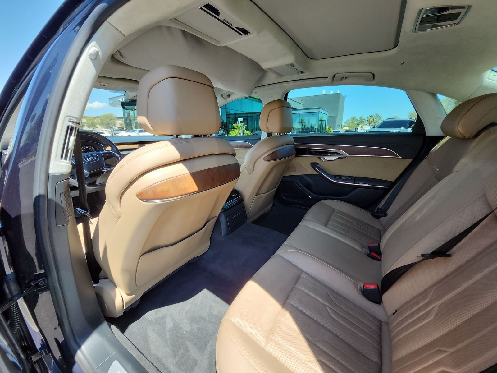 Thumbnail: 2019 Audi A8 - 17