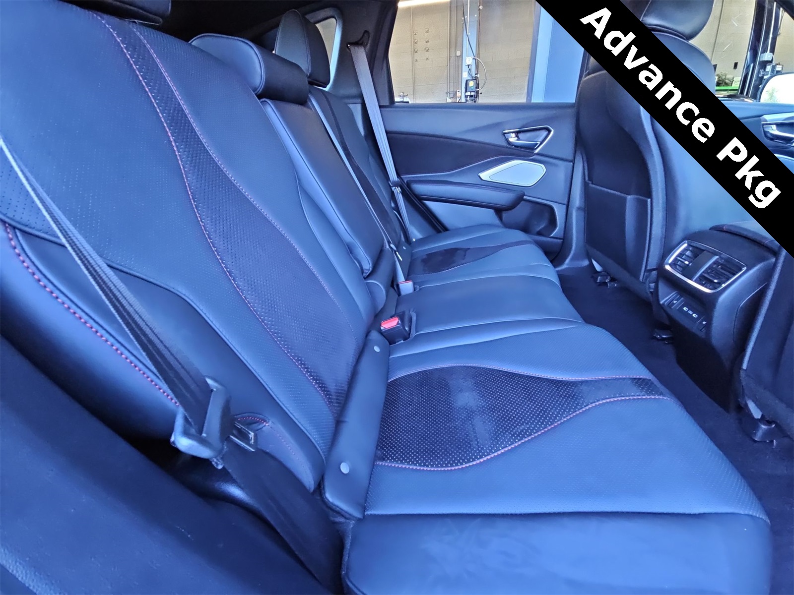 Thumbnail: 2022 Acura RDX - 17