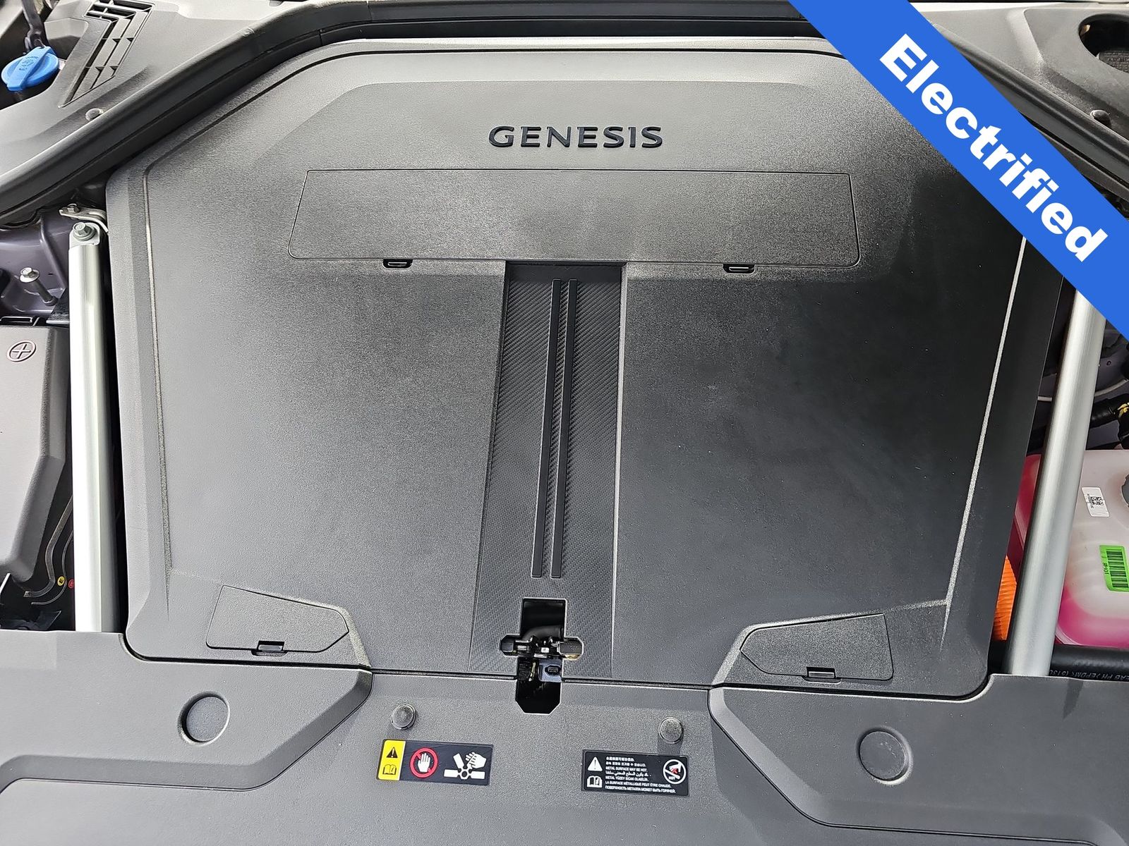 Thumbnail: 2026 Genesis GV70 - 13