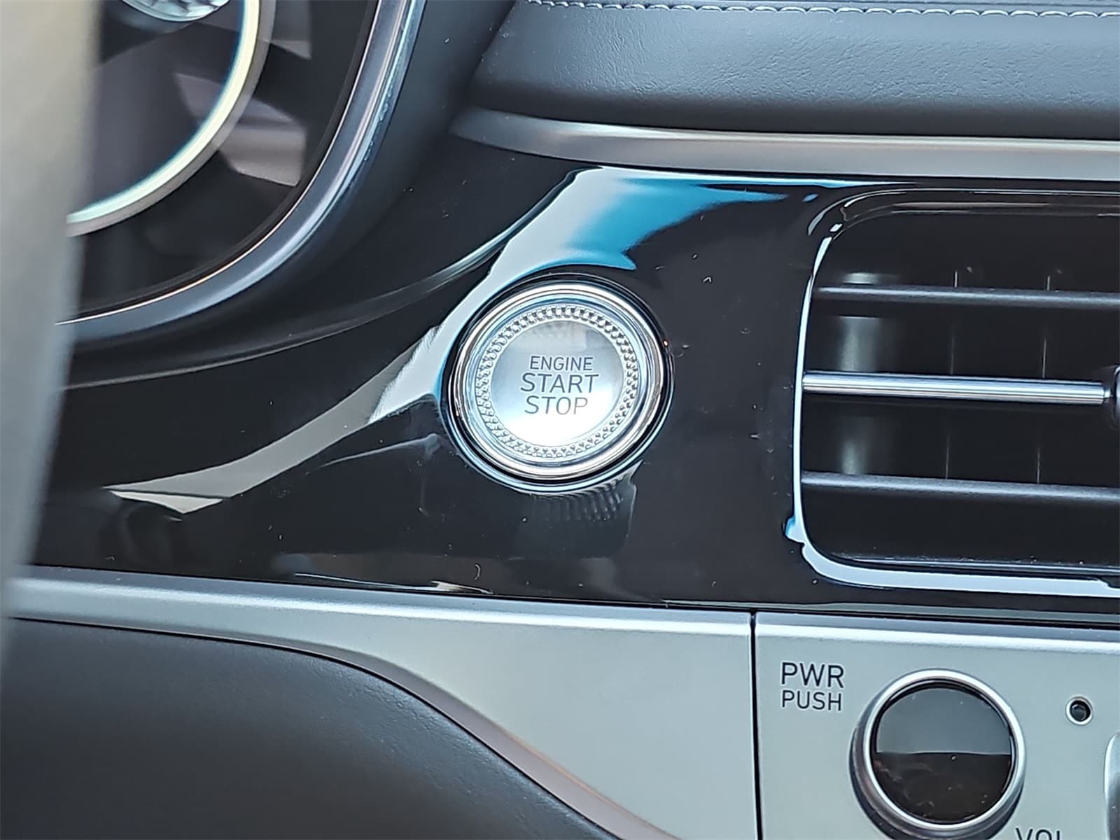 Thumbnail: 2026 Genesis G70 - 24