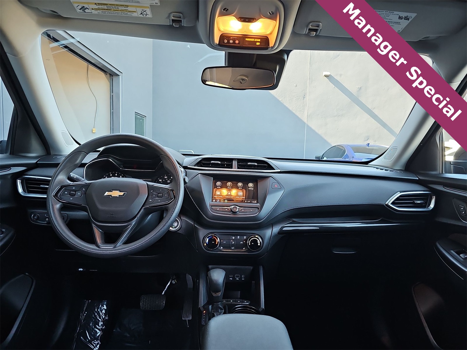 Thumbnail: 2022 Chevrolet TrailBlazer - 14