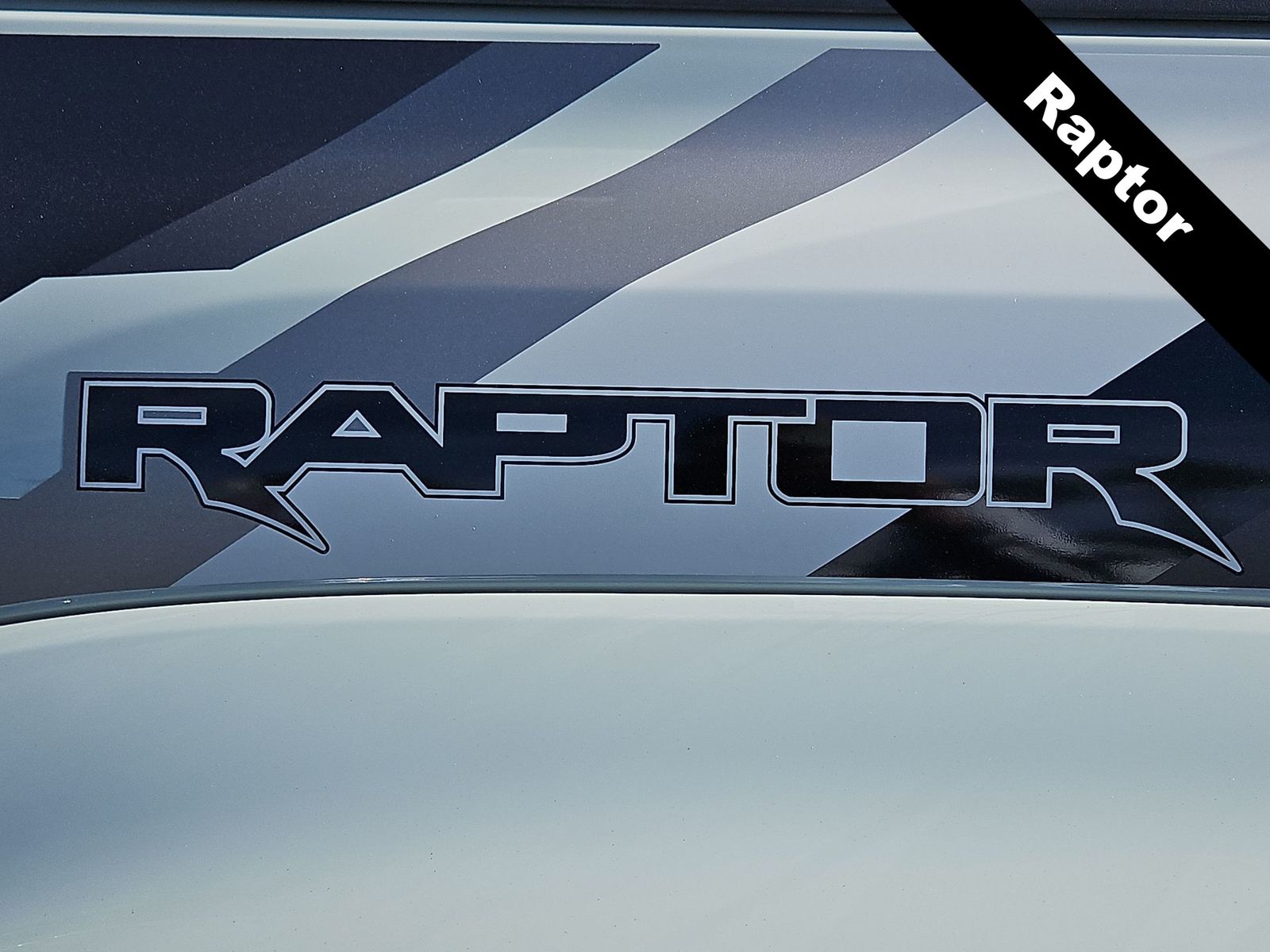 Thumbnail: 2024 Ford Bronco - 11