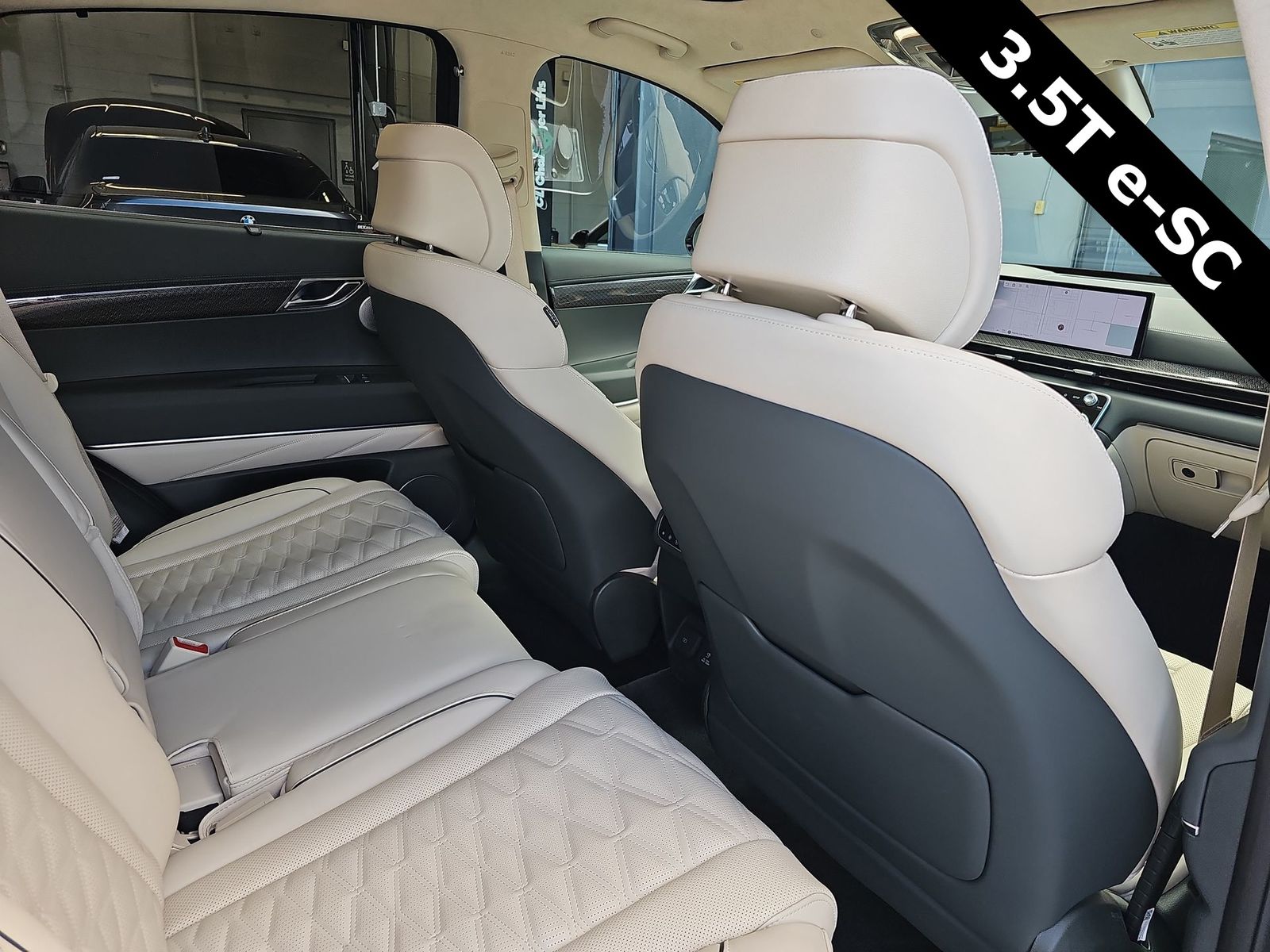 Thumbnail: 2026 Genesis GV80 - 16