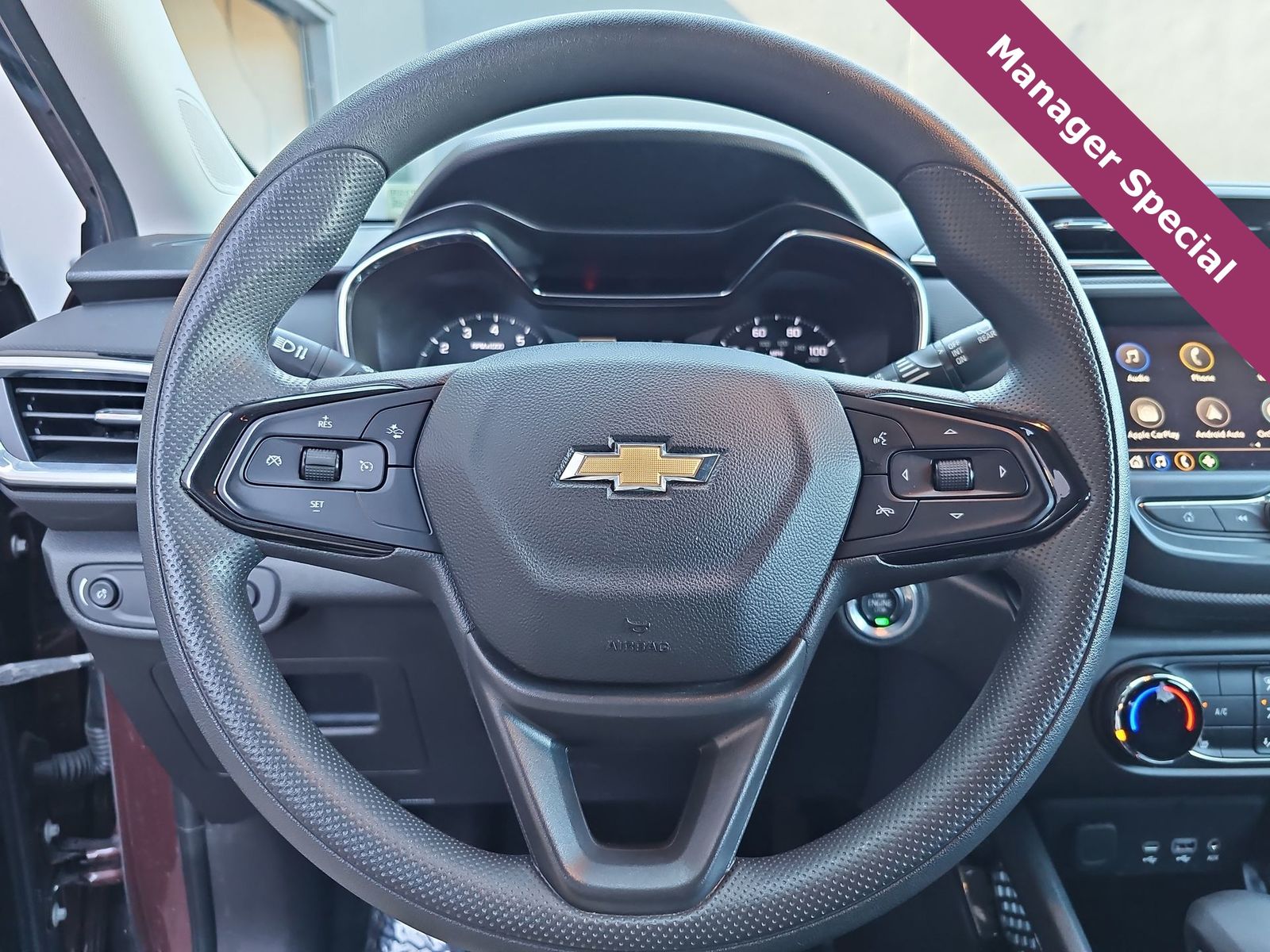 Thumbnail: 2022 Chevrolet TrailBlazer - 19