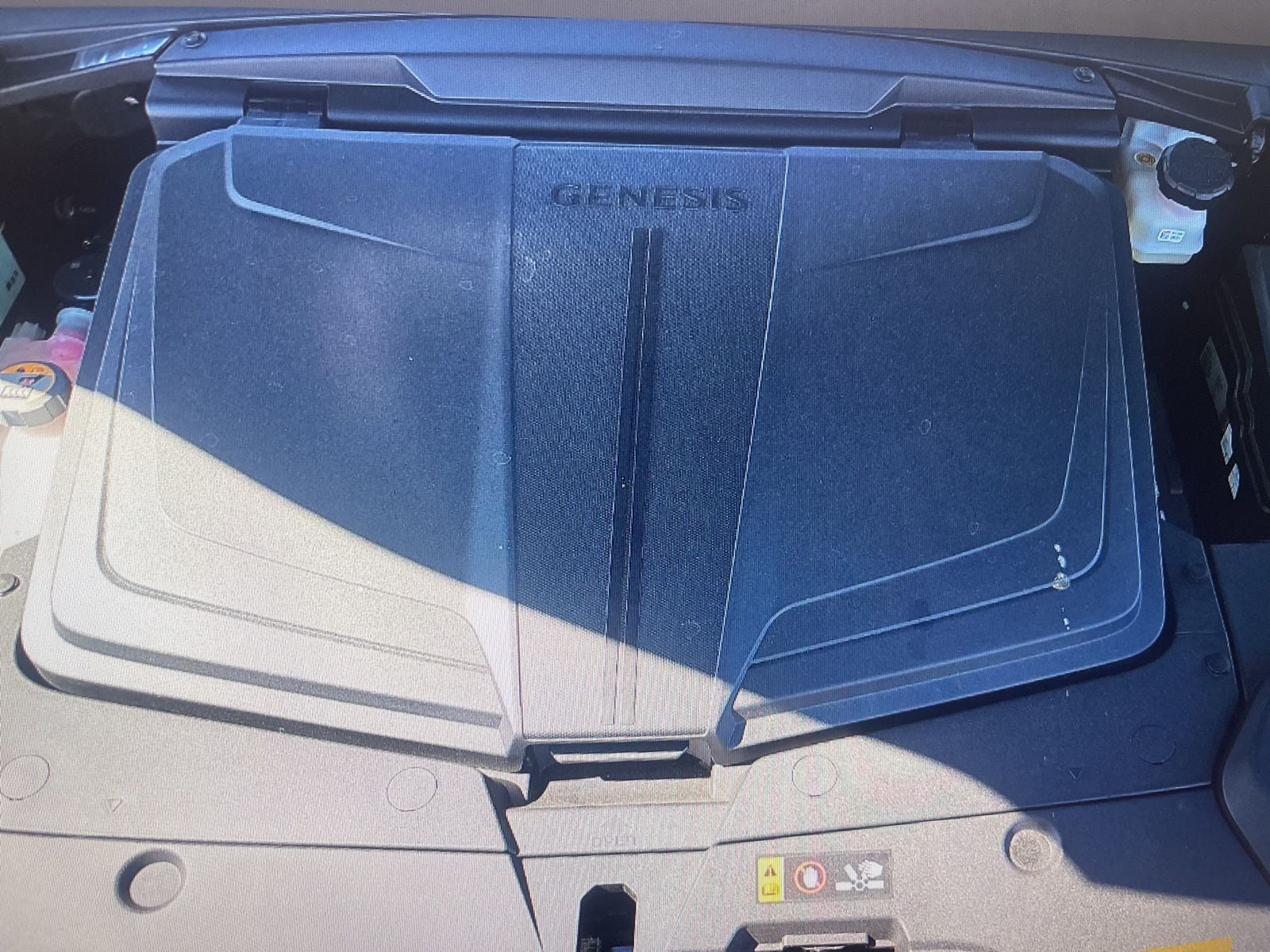 Thumbnail: 2025 Genesis GV60 - 17