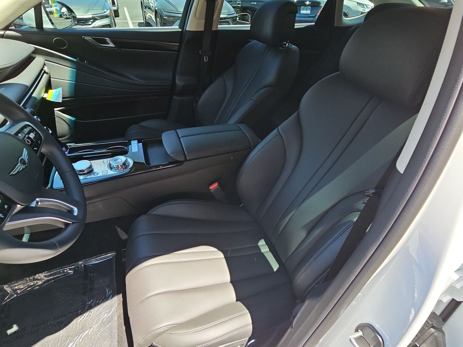 Thumbnail: 2025 Genesis G80 - 16