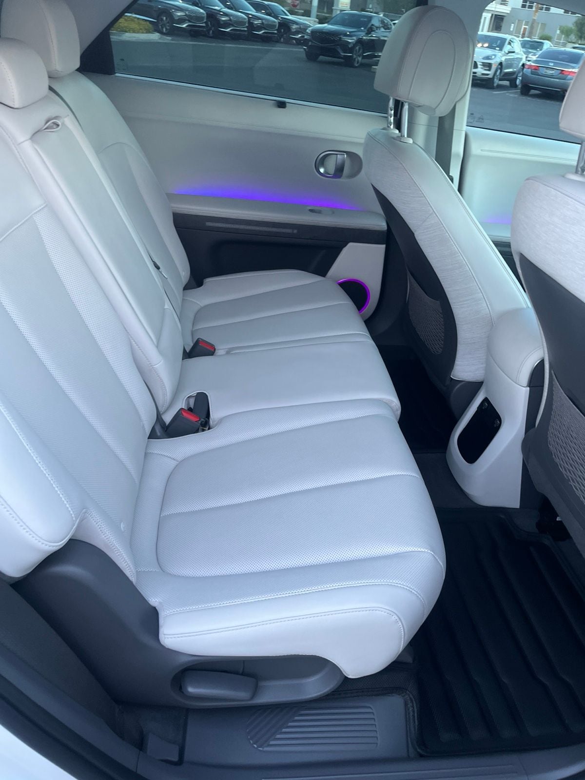 Thumbnail: 2022 Hyundai Ioniq 5 - 12