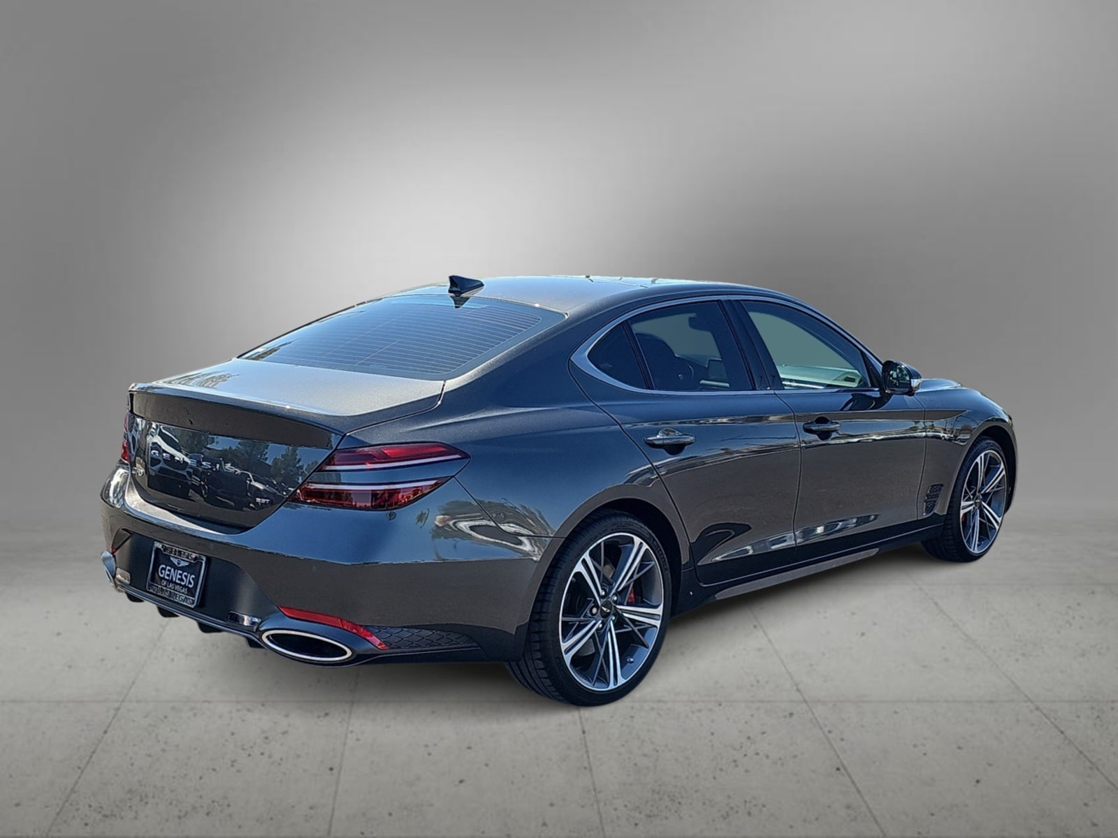 Thumbnail: 2025 Genesis G70 - 9