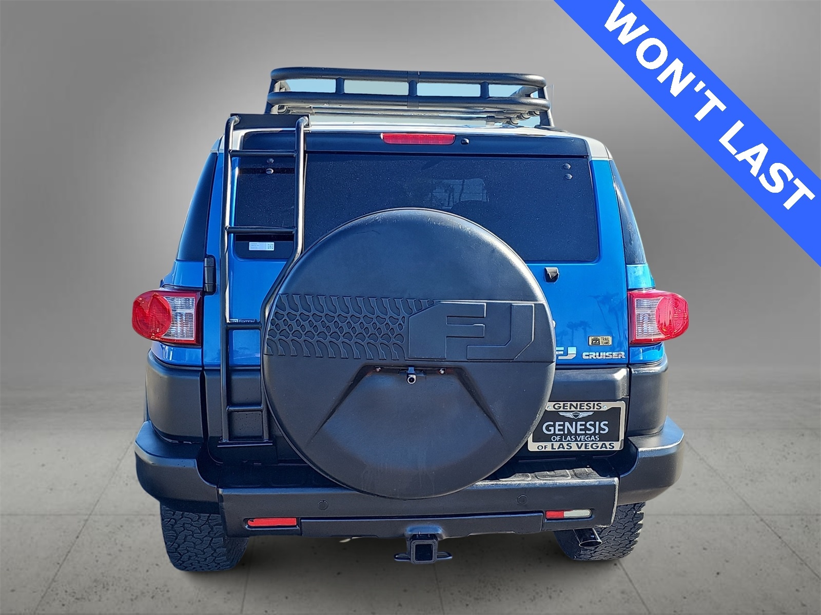 Thumbnail: 2007 Toyota FJ Cruiser - 7