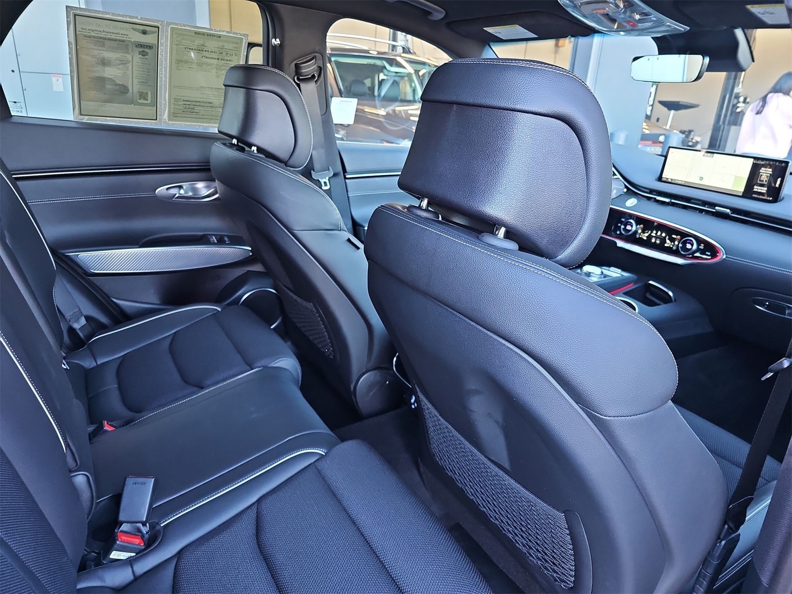 Thumbnail: 2025 Genesis GV70 - 16