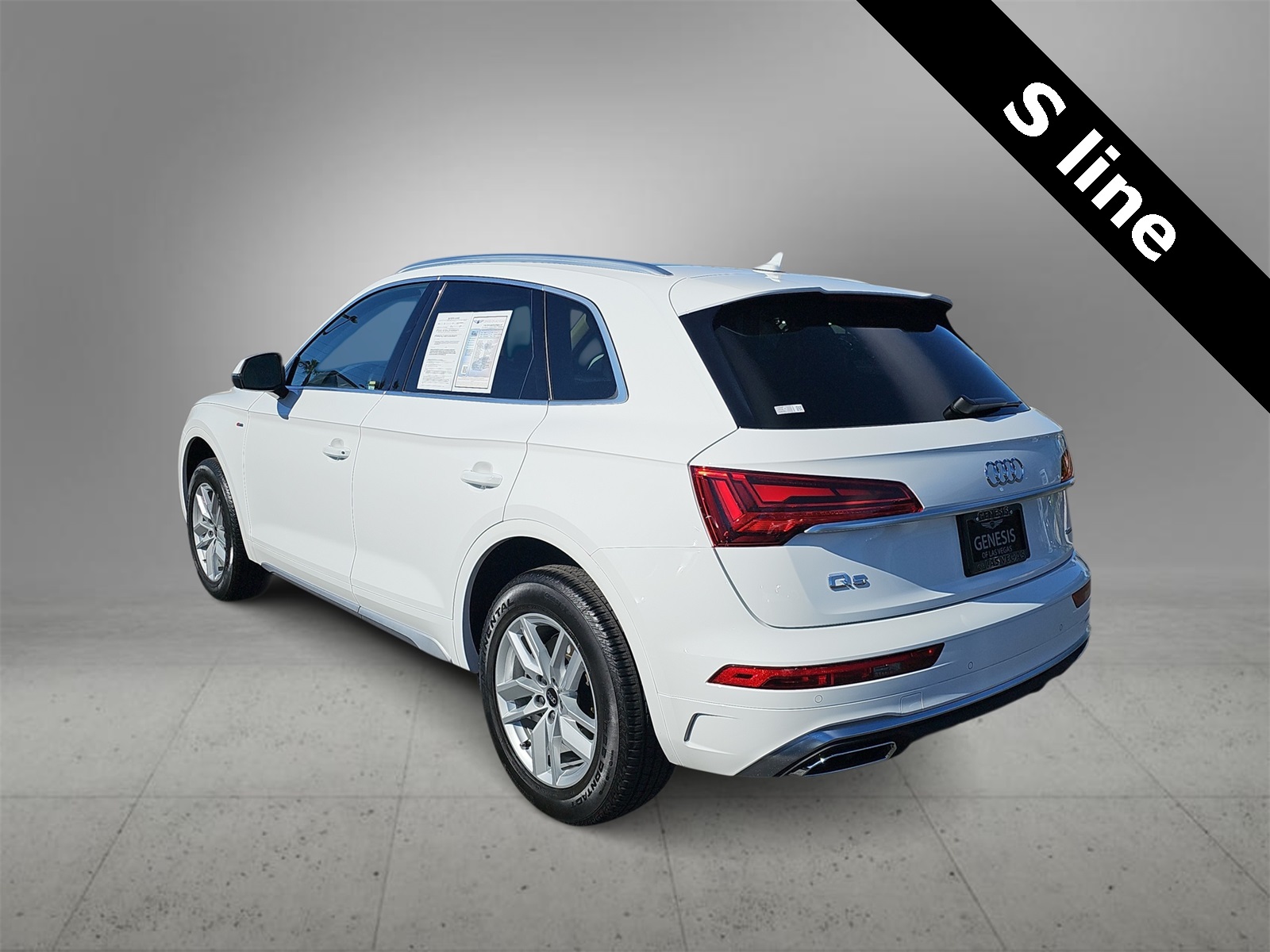 Thumbnail: 2022 Audi Q5 - 6