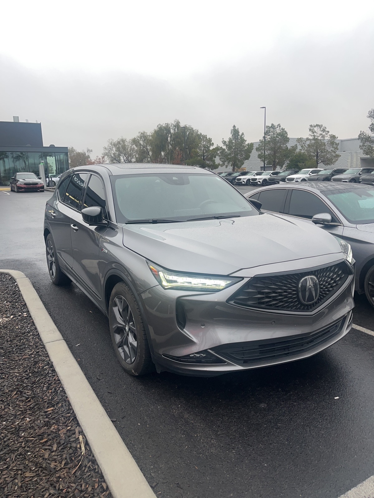 2022 Acura MDX A-Spec Package's photo