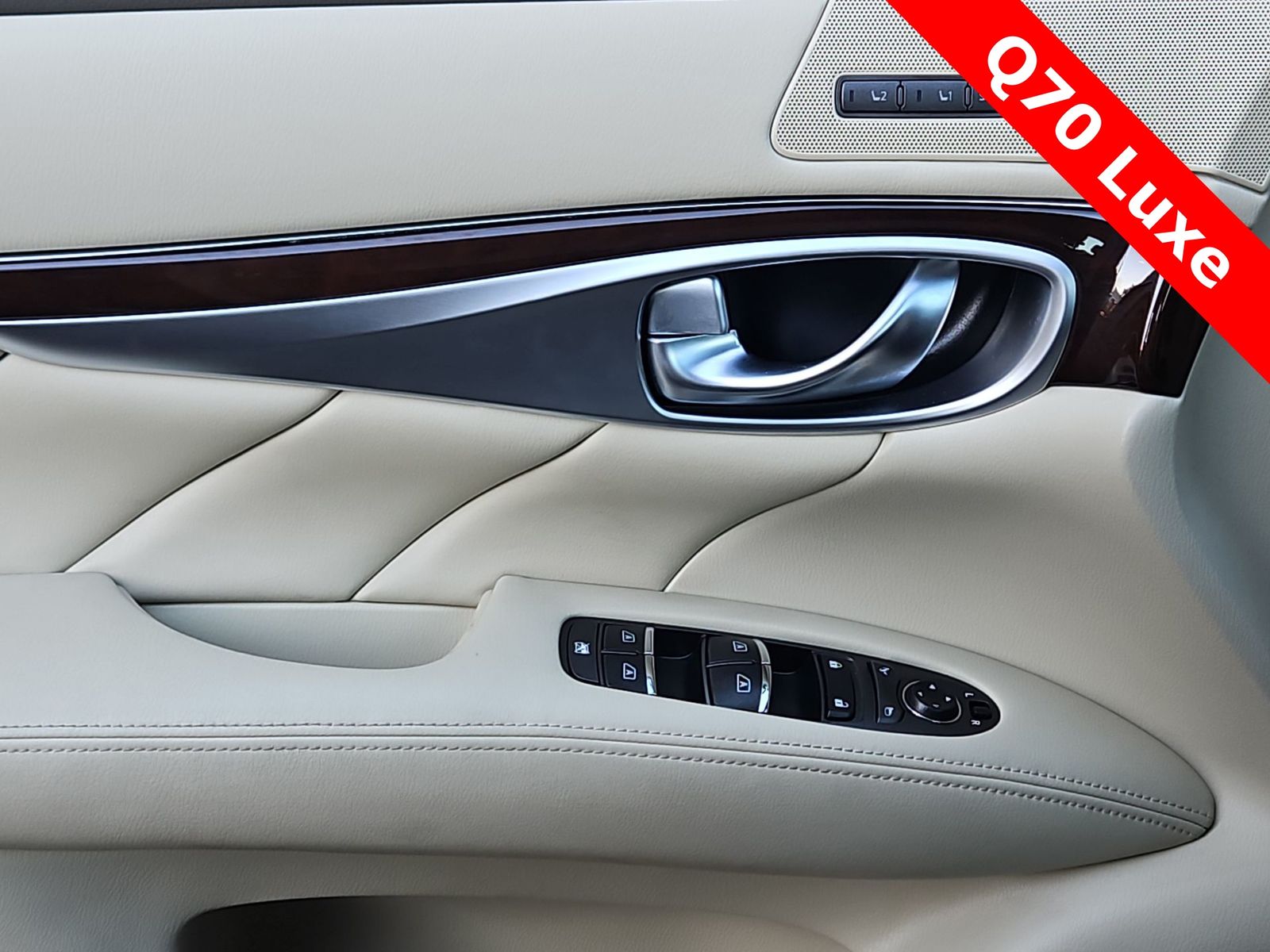 Thumbnail: 2019 INFINITI Q70 - 27