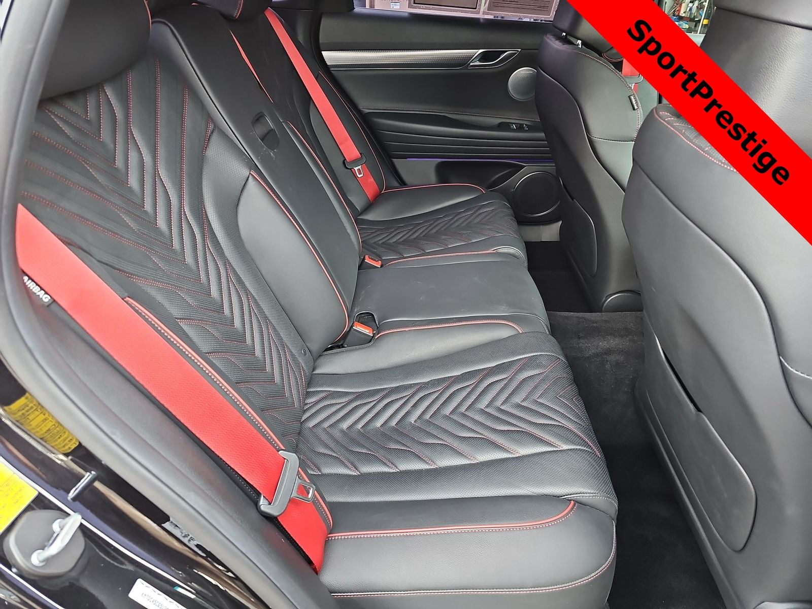 Thumbnail: 2025 Genesis G80 - 17