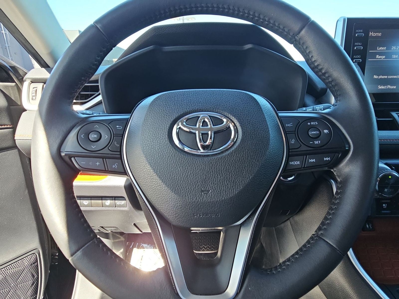 Thumbnail: 2019 Toyota RAV4 - 20