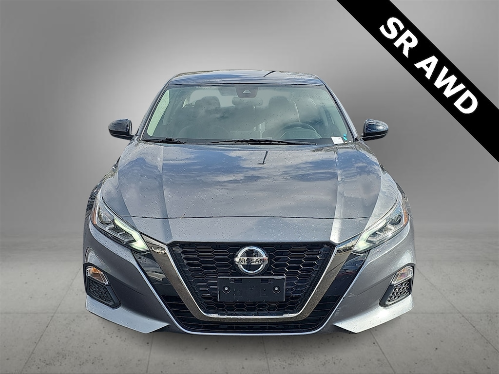 Used 2022 Nissan Altima 2.5 SR Sedan