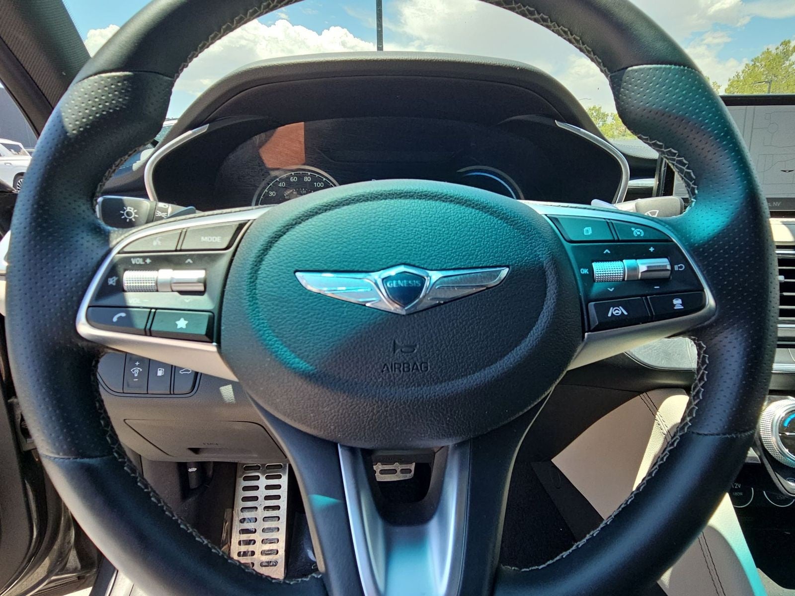 Thumbnail: 2022 Genesis G70 - 20