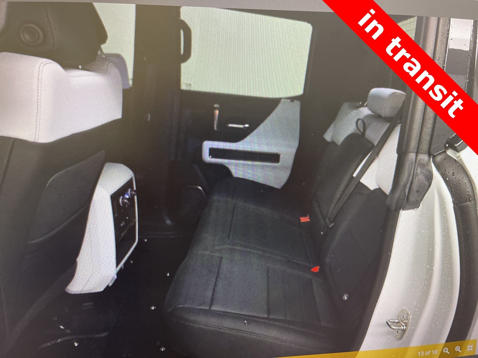 Thumbnail: 2023 GMC Hummer EV - 12