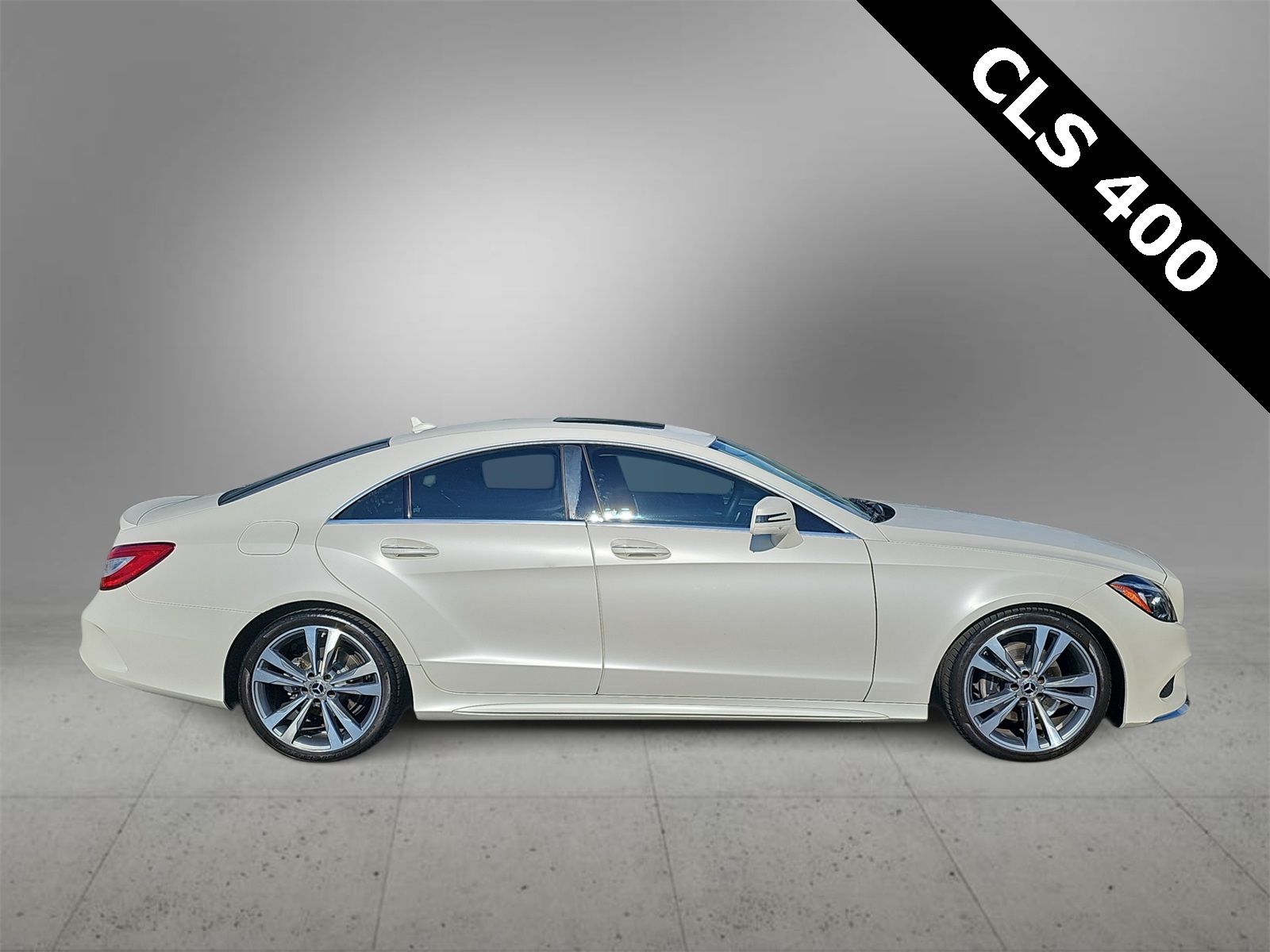 Thumbnail: 2016 Mercedes-Benz CLS - 9