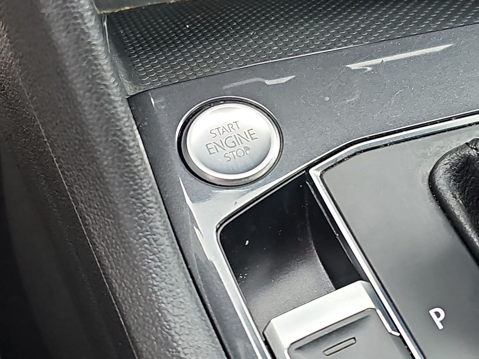 Thumbnail: 2019 Volkswagen Tiguan - 24