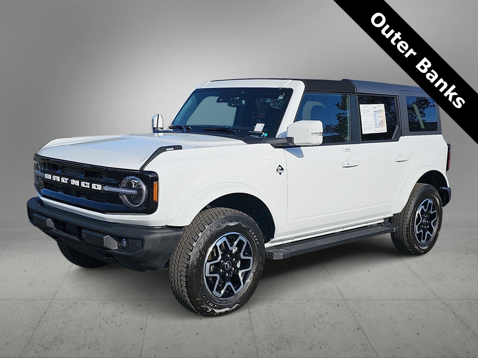 Thumbnail: 2023 Ford Bronco - 4