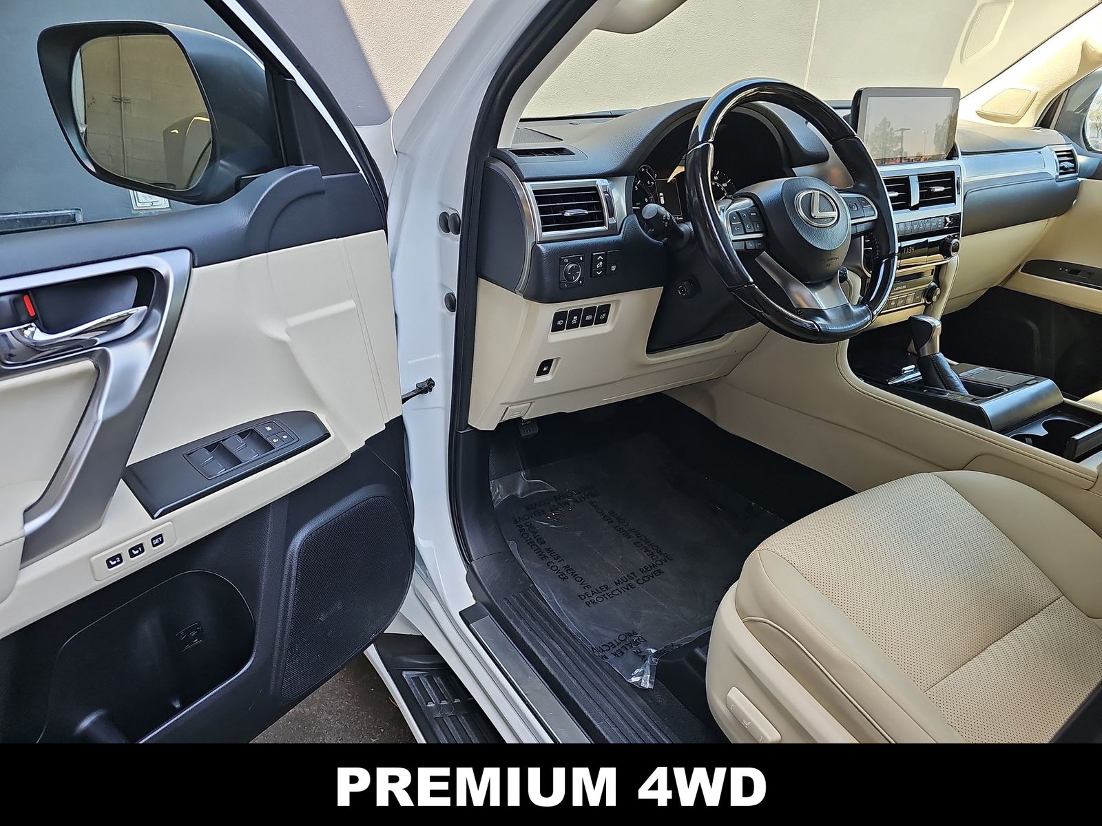 Thumbnail: 2023 Lexus GX - 10