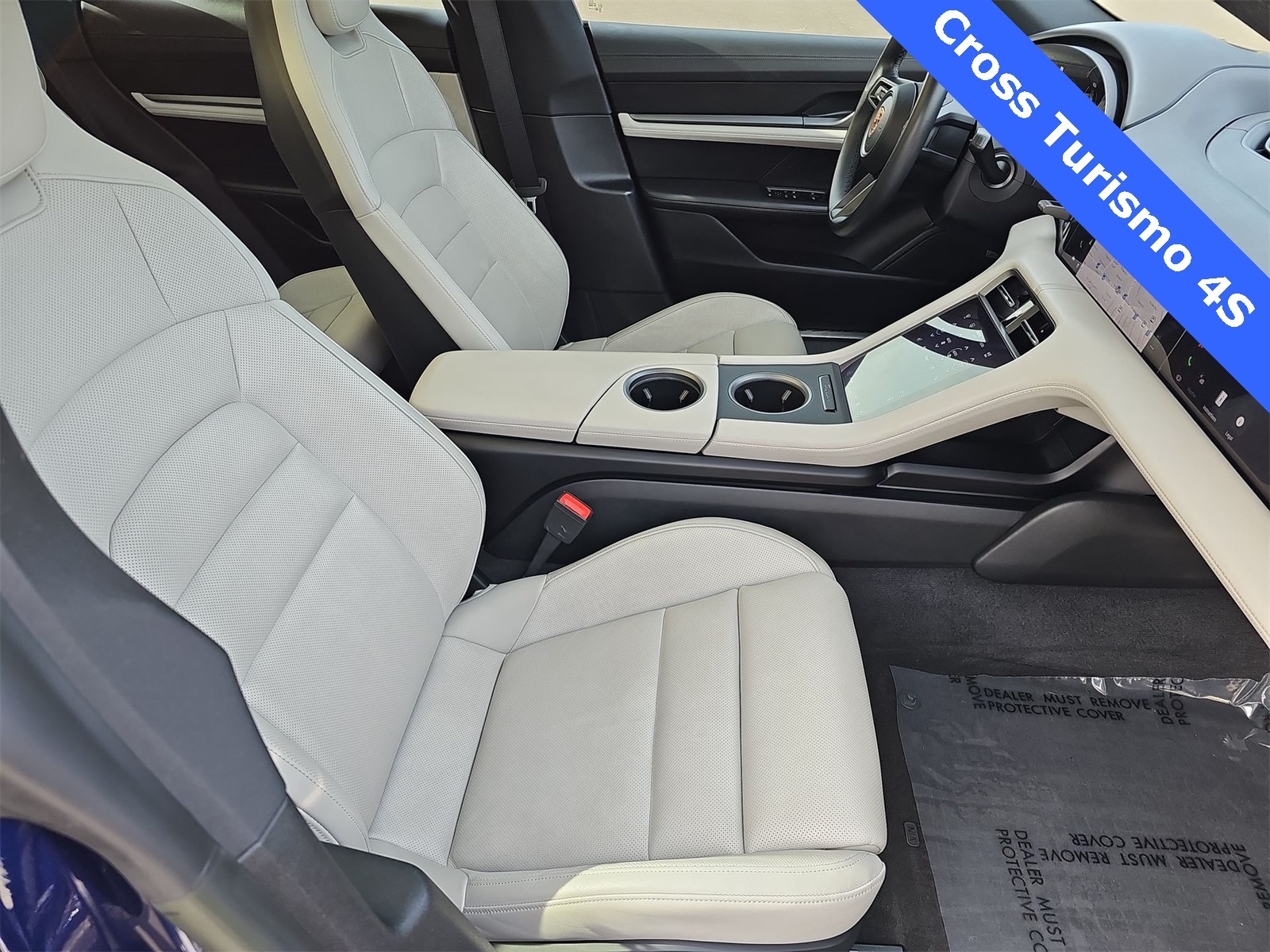 Thumbnail: 2023 Porsche Taycan - 17